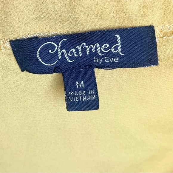 Charmed by Eve Women's Mustard Yellow Cold Shoulder Chain Detail Blouse Size M - Picture 3 of 6